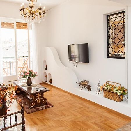 Beautiful Apartment In Pagkrati -Gtd95601 Athens Luaran gambar