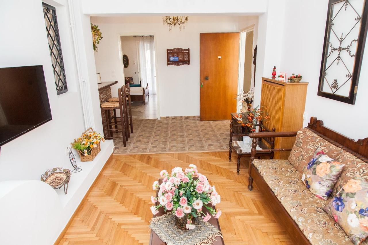 Beautiful Apartment In Pagkrati -Gtd95601 Athens Luaran gambar